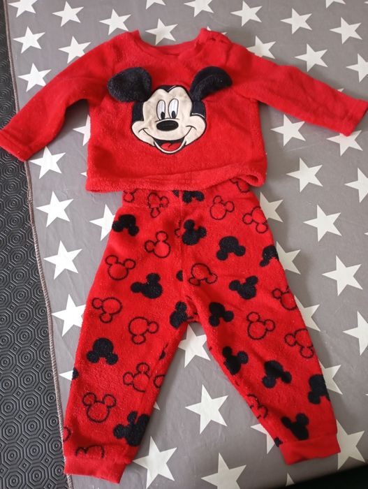 Lote de roupa de bebé