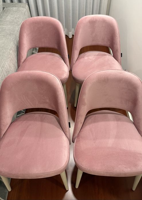 4 Cadeiras Novas