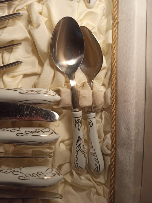 Sztućce Gerlach, porcelana Ćmielów 24szt.