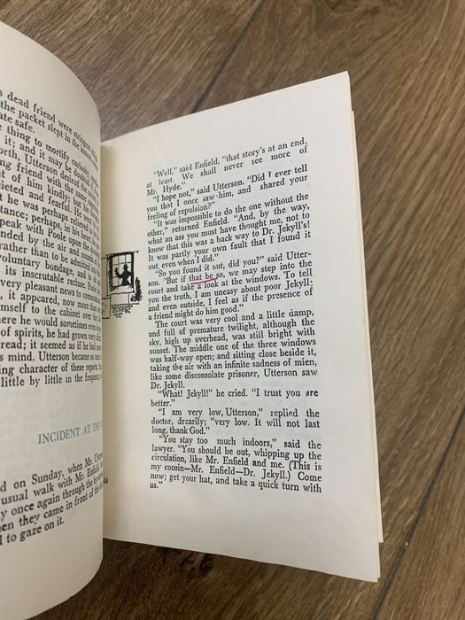 Книга R.L. Stevenson. Stories, essays, poems