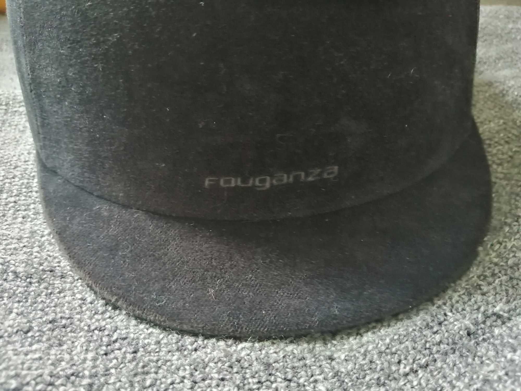 kask jeździecki dziecięcy marki fouganza