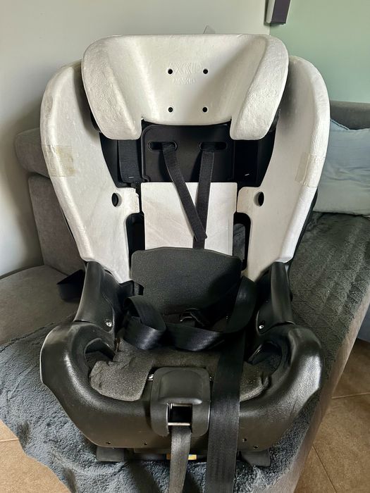Fotelik AXKID Minikid 2.0 RWF 0-25kg