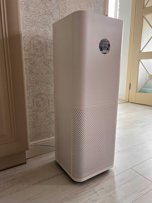 Продам очищувач повітря Xiaomi Mi Air Purifier Pro (модель AC-M3-CA)