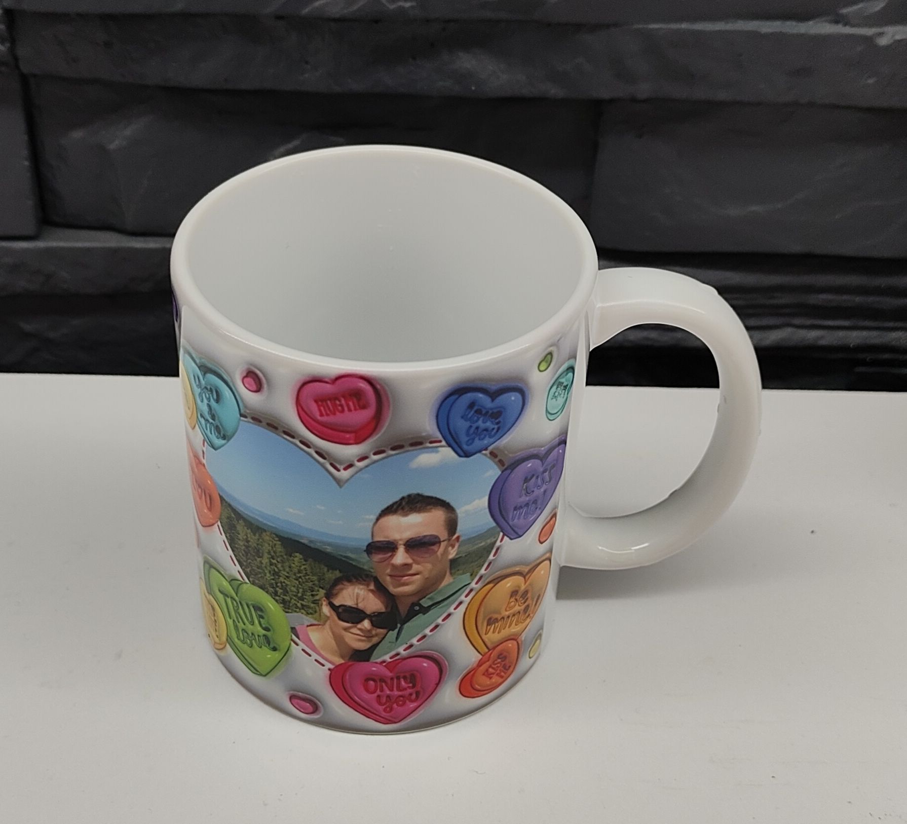 Kubek na Walentynki 330ml 2 zdjęcia dla zakochanych 3D serca piękny