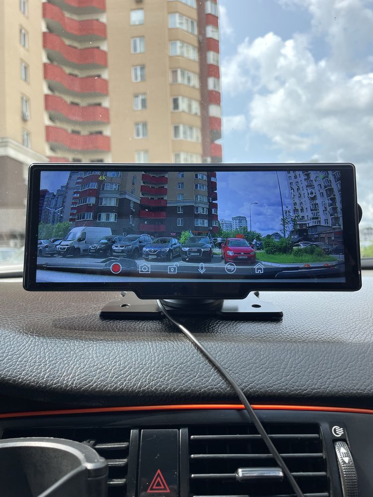 Продам екран Apple CarPlay