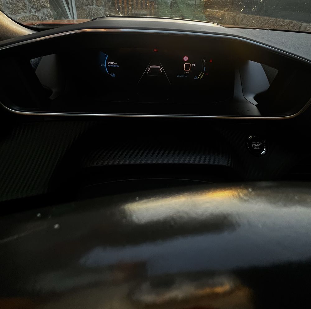 Peugeot E-2008 Gt Line