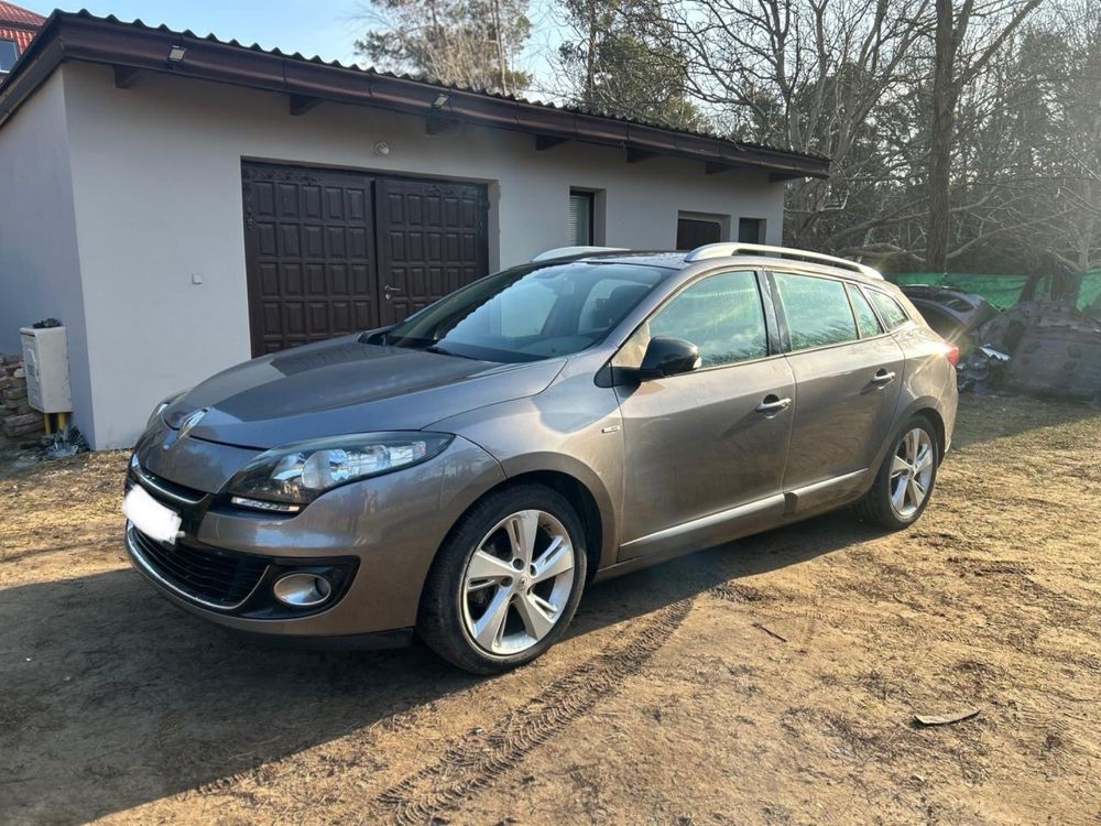 Renault Megane 3 na czesci TEKNG maska drzwi zderzak klapa hak silnik