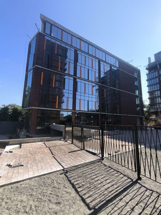 ТОП Локация! 7100 кв.м. Фасад на Фонт.дорогу. 6 этажей. Застройщик.