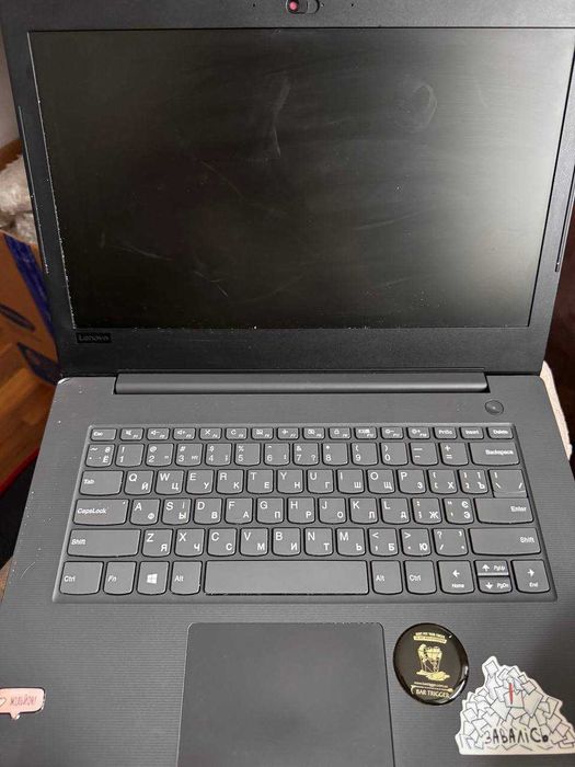 Lenovo V130-14IKB i5-7200, 8gb, 256gb