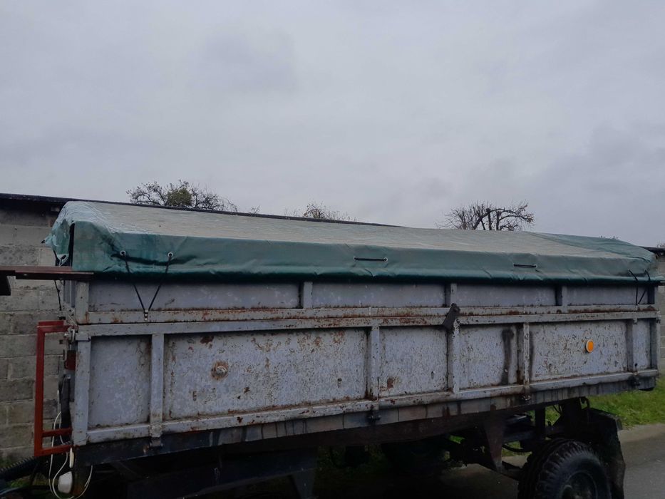 Przyczepa wywrotka D47 rolnicza