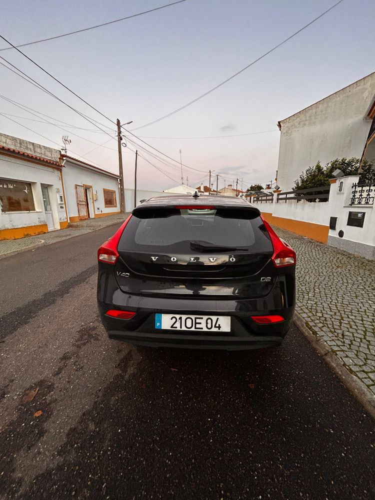 VOLVO V 40 1.6 D 115 CV