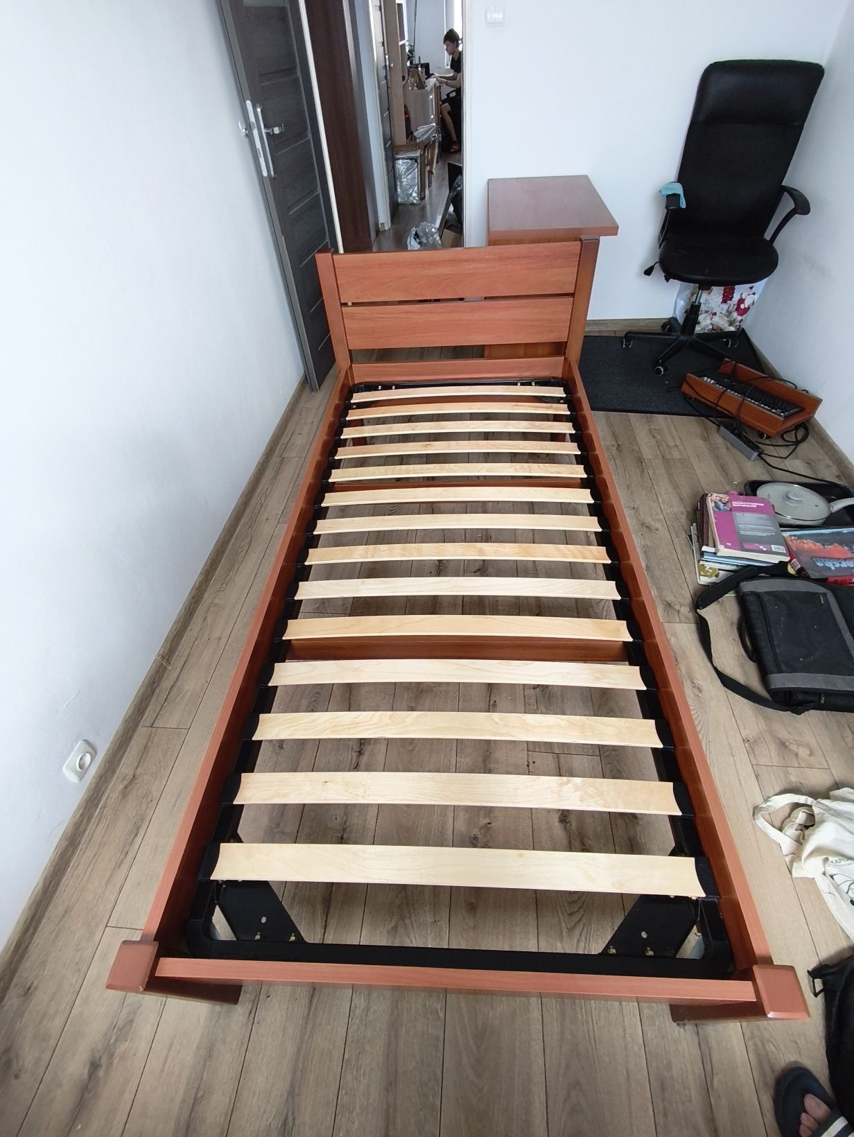 Łóżko firmy Bodzio 90x200 z materacem Ikea