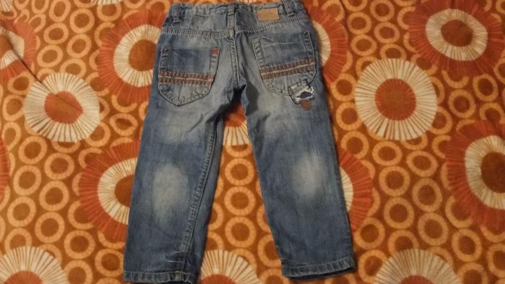 Джинсы Zara