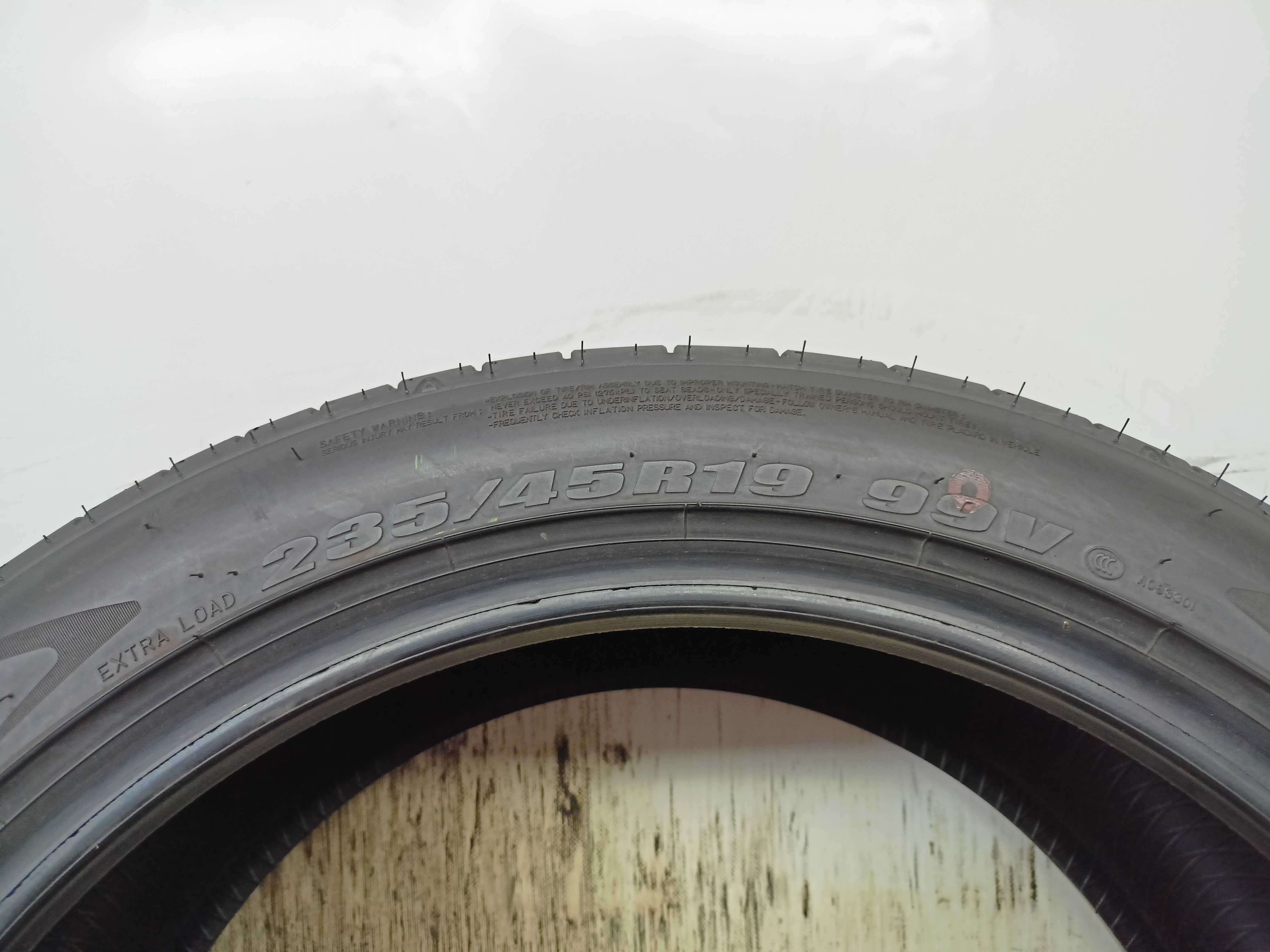 Dunlop SP Sport Maxx 235/45/19 2023r. 99V Nowe (3041)