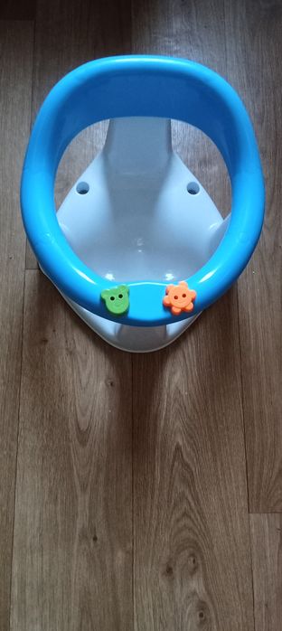 Стільчик для купання в ванній дитячий