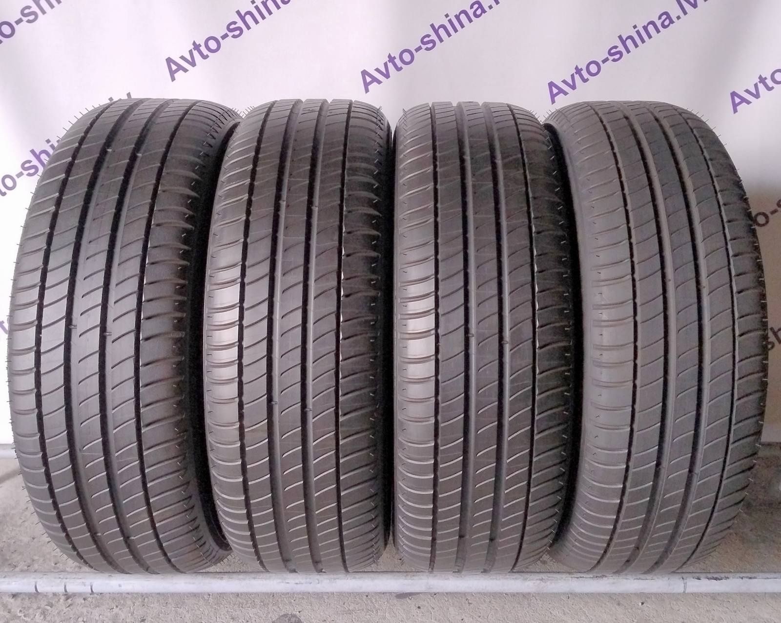 Шини літні R17 215/60 Michelin Primacy 3