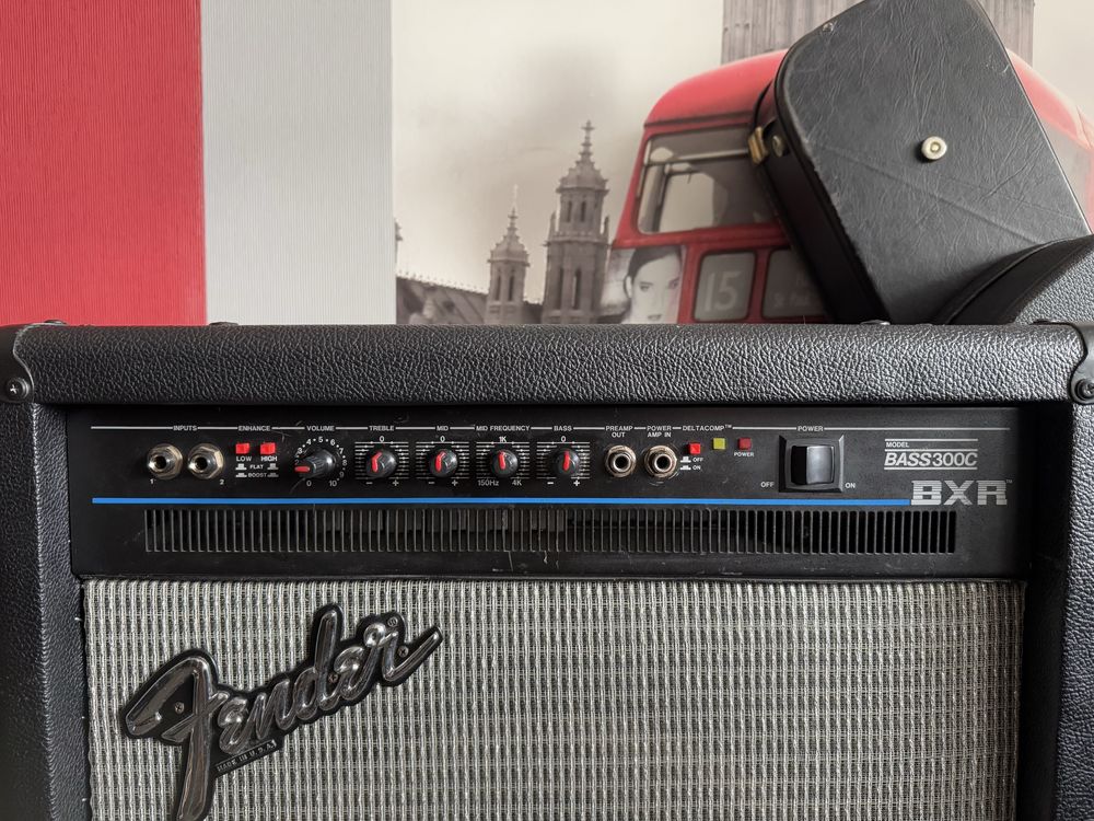 Piec combo basowe Fender BXR BASS 300 C