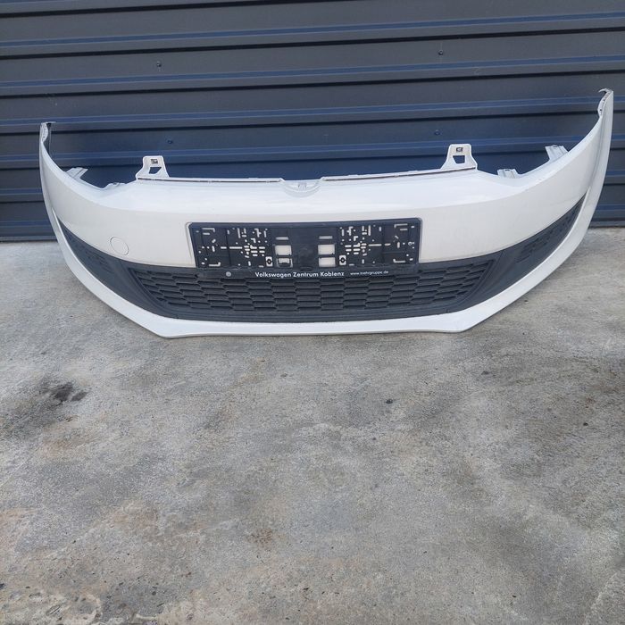 Бампер передній Volkswagen polo