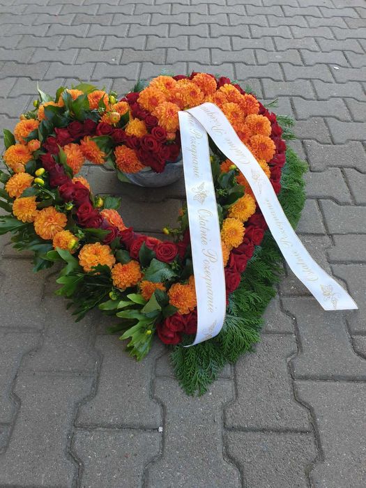 Wieniec pogrzebowy, kompozycja nagrobna, dekoracja pogrzeb