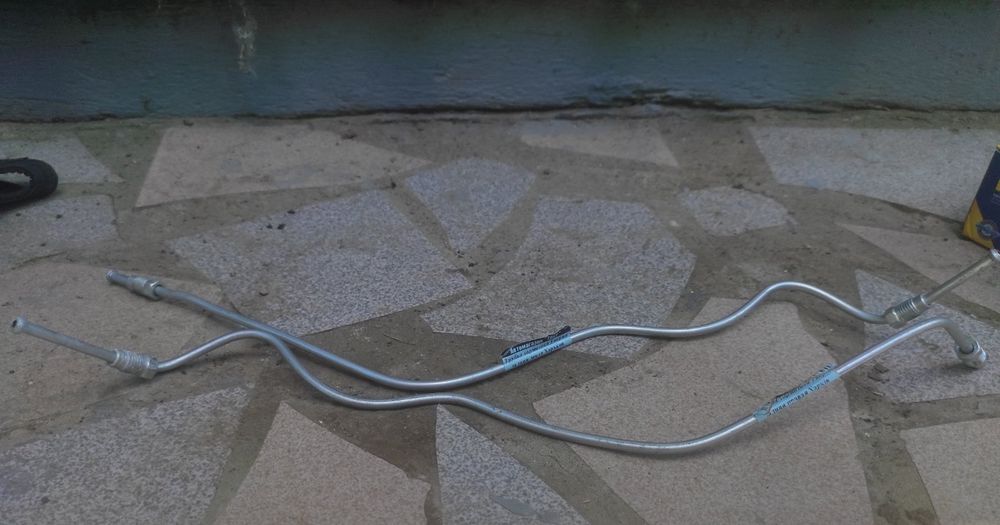 . Шланг-груша для перекачування шарові опори патрубки  таврія-сла