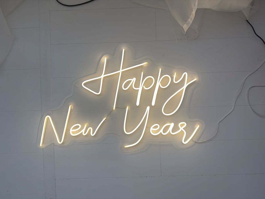 Neon led Happy New Year 80x50