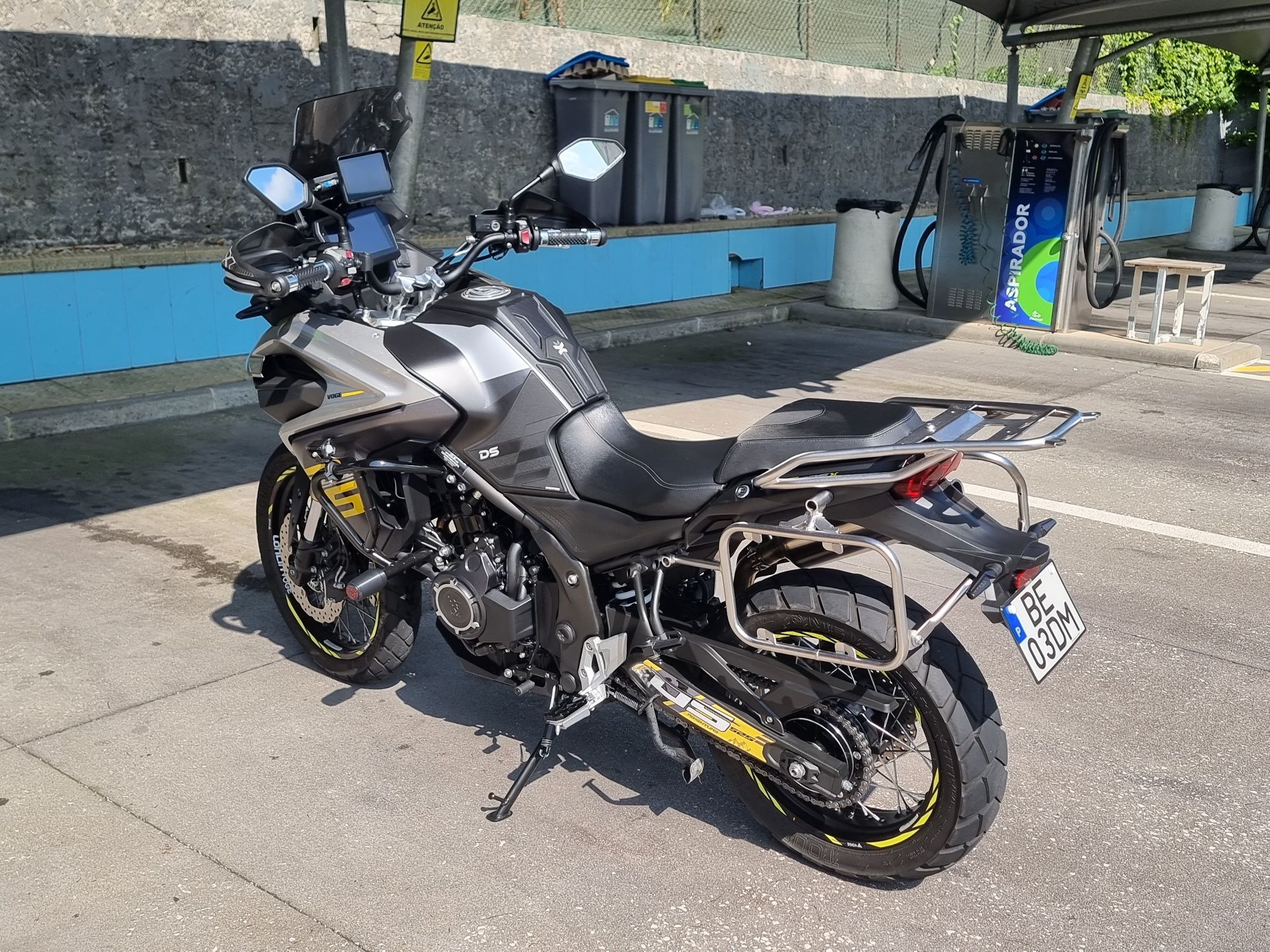 VOGE 525DSX c/extras