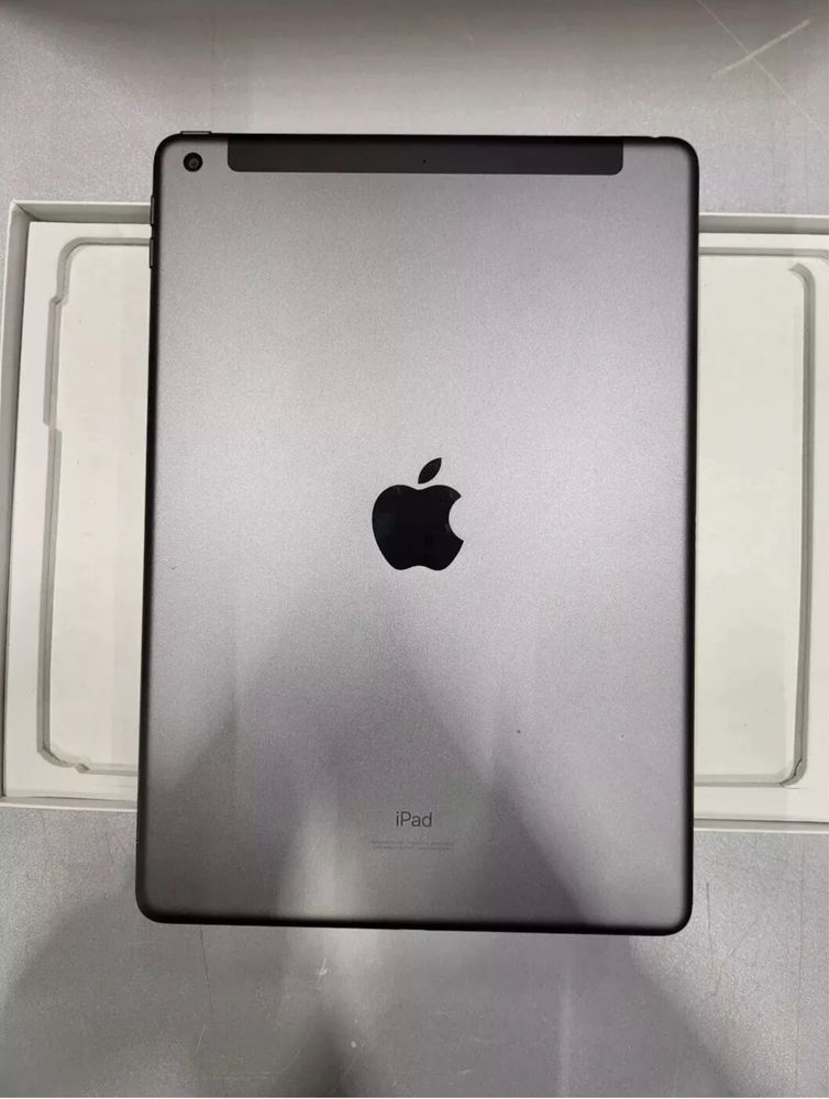 iPad (9th Generation) A2604 64 GB, Wi-Fi + 4G, 10.2 i