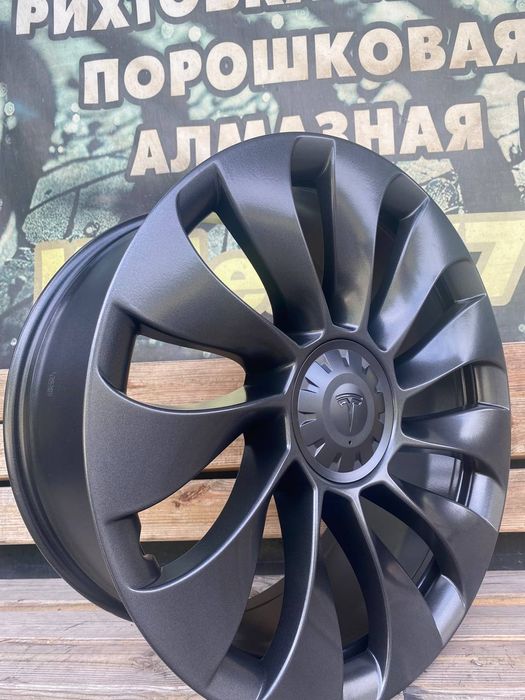 777 Оригинальные диски R21 5/114.3 Tesla Model Y