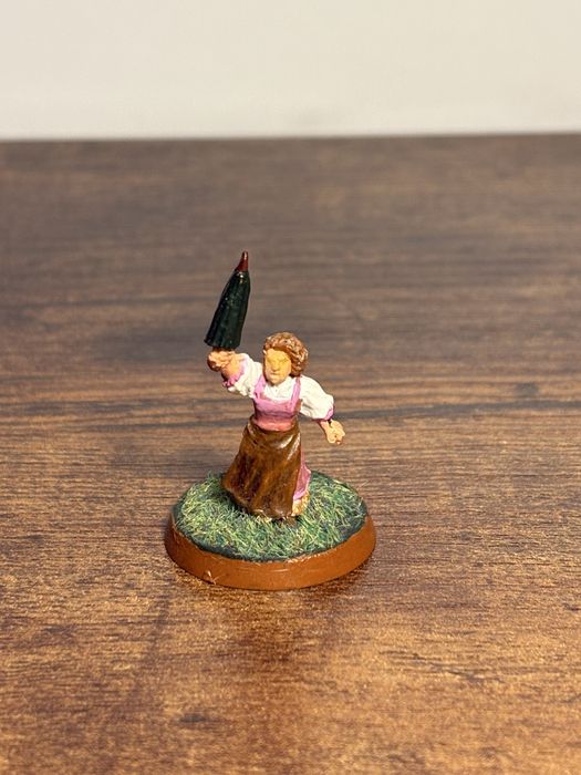 Lobelia Sackville-Baggins lotr figurka metalowa władca pierścieni