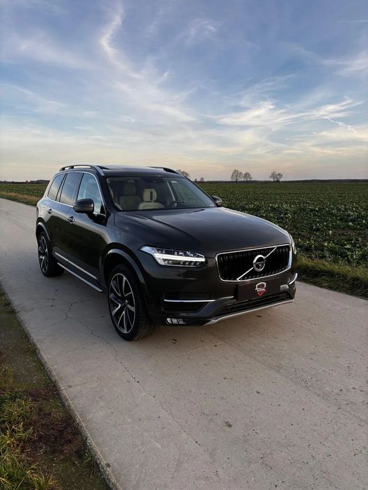 Volvo XC 90 Volvo XC90 T6 AWD – Pine Grey, 320KM, Bowers & Wilkins