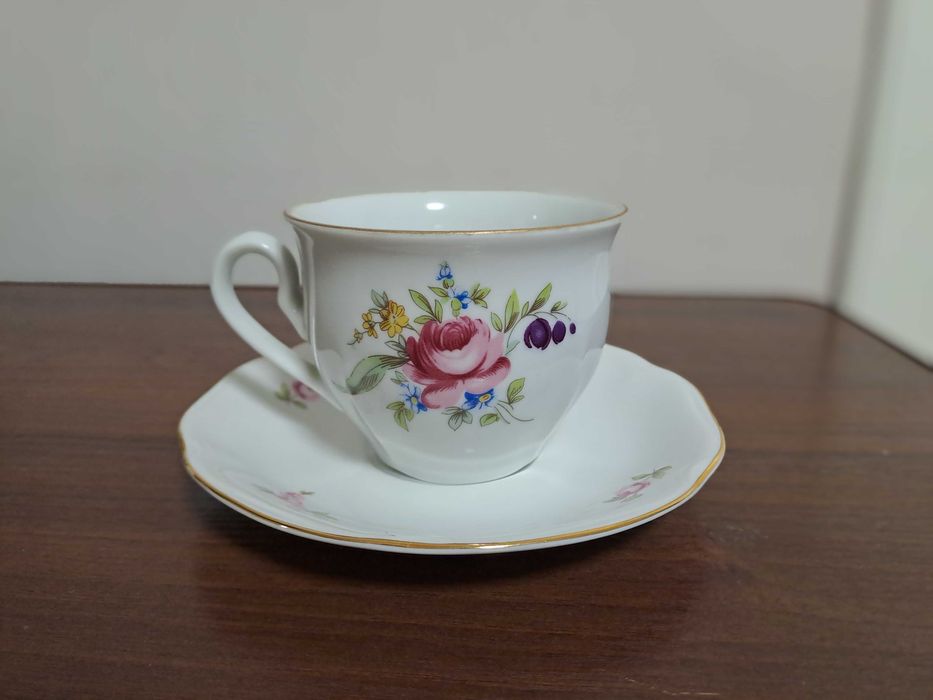 Вінтажний сервіз