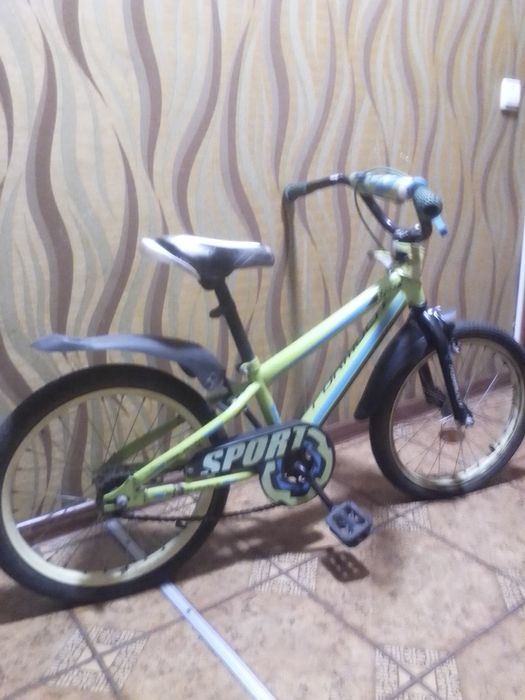 Продам дитячий велосипед 1000 грн
