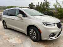 Chrysler Pacifica Pacifica Hybryda