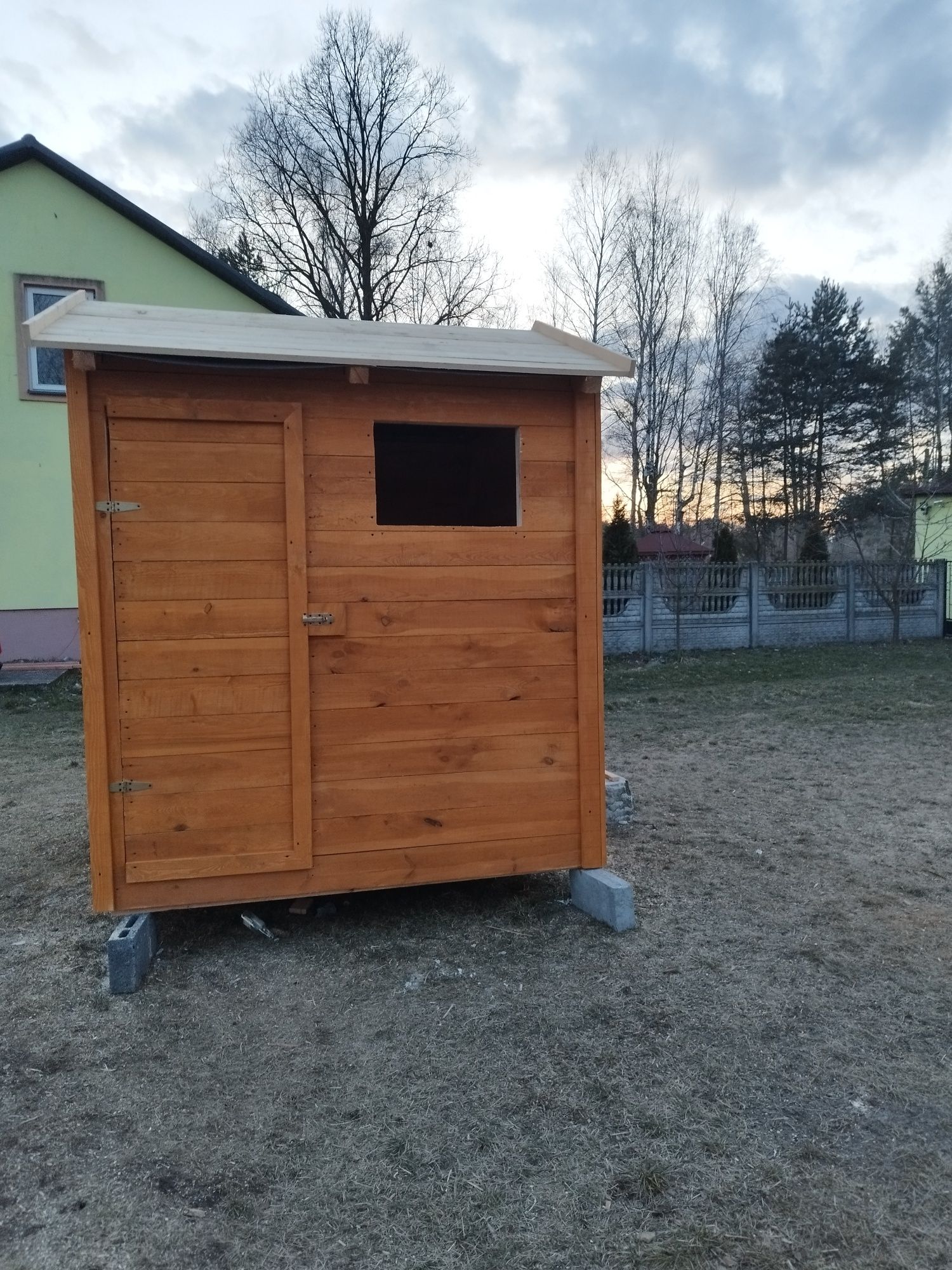 Sprzedam kurnik 2x2