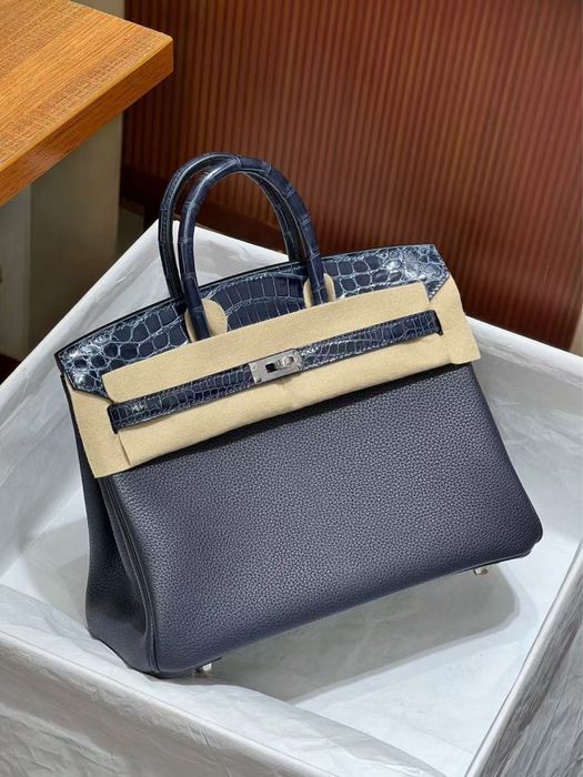 Hermes Birkin Touch 25 Alligator в наличии