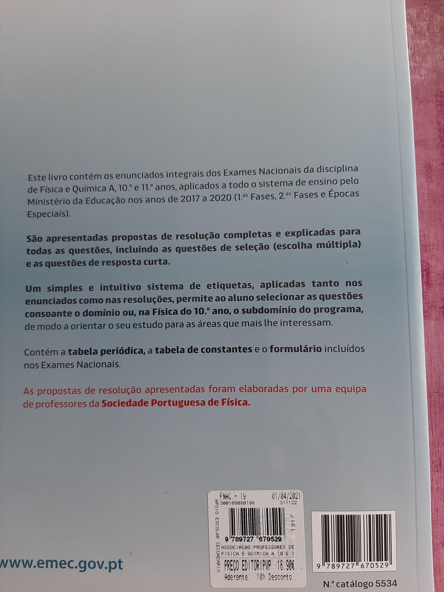 Preparação para Exames Nacionais: Ensino Secundário.