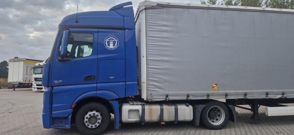 Mercedes Actros 450 Mega zestaw naczepa