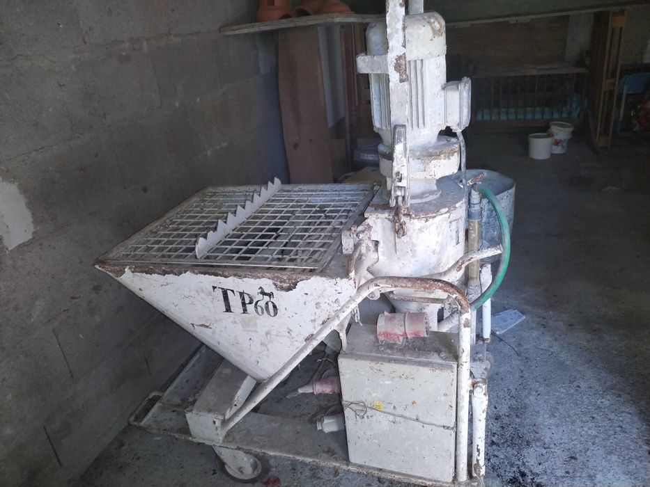 Máquina de projetar gesso