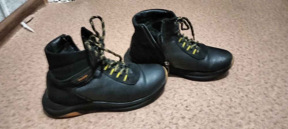 Взуття підліткове (хлопчик)