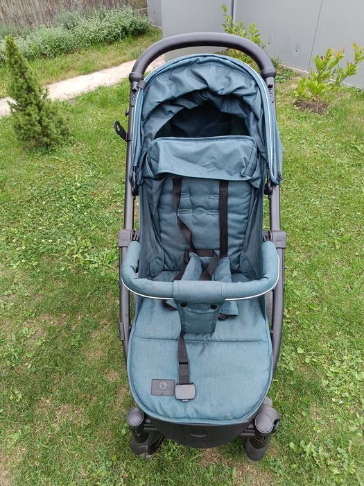 Wózek spacerowy miesiąc używany , fotelik samochodowy