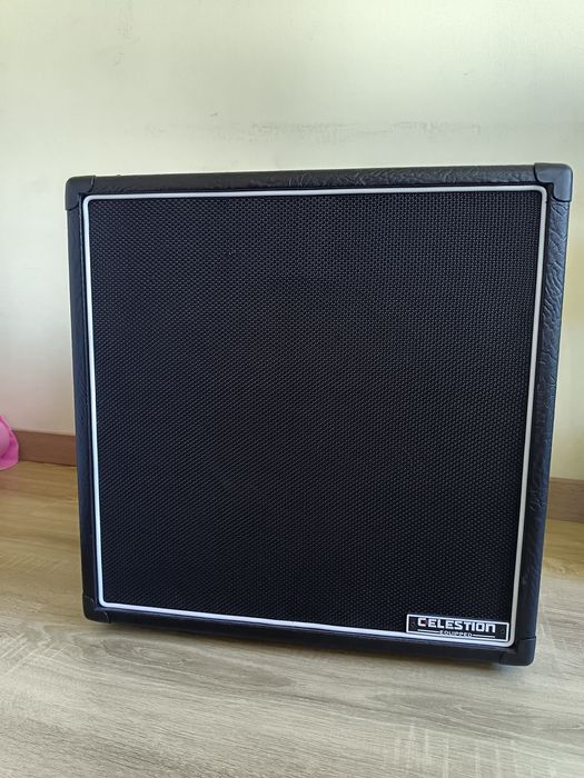 Celestion F12-X200 + Harley benton cab