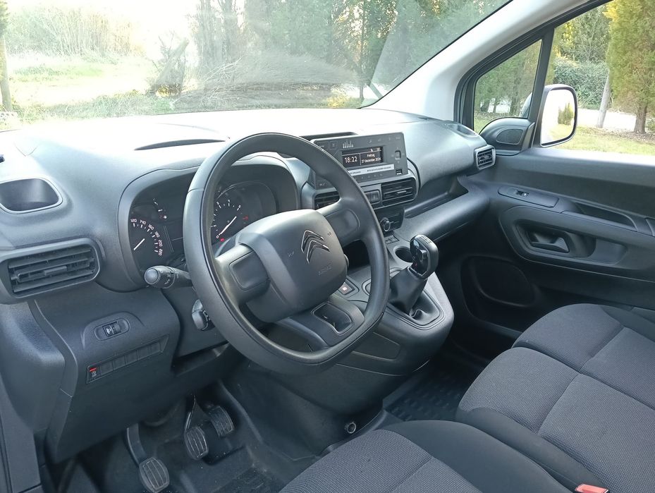 Citroen Berlingo 1.5 hdi  3 Lugares 2020