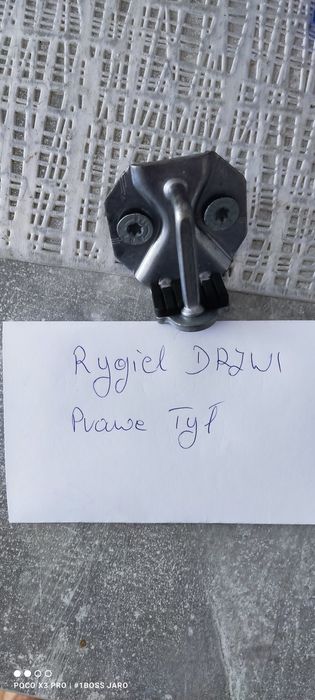 Rygiel drzwi prawe tył Ford EcoSport