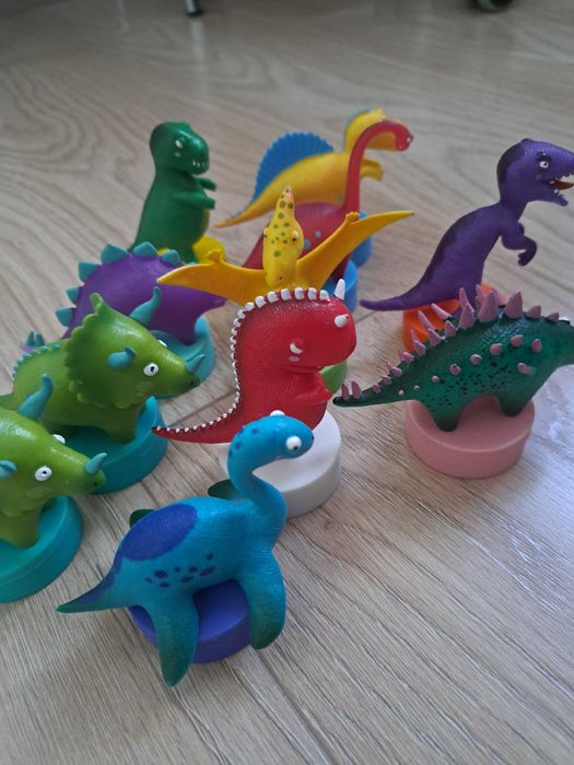 Pieczątki dinozaury 11 sztuk