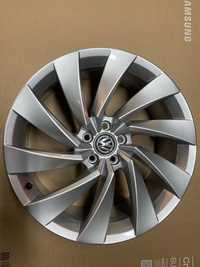 Alufelga 5x112 8 J x 20 ET40 VW 3G8,601,025 D