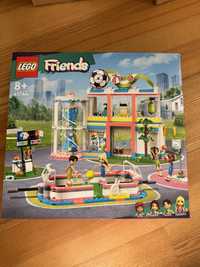 LEGO Friends 41744 Centrum sportowe