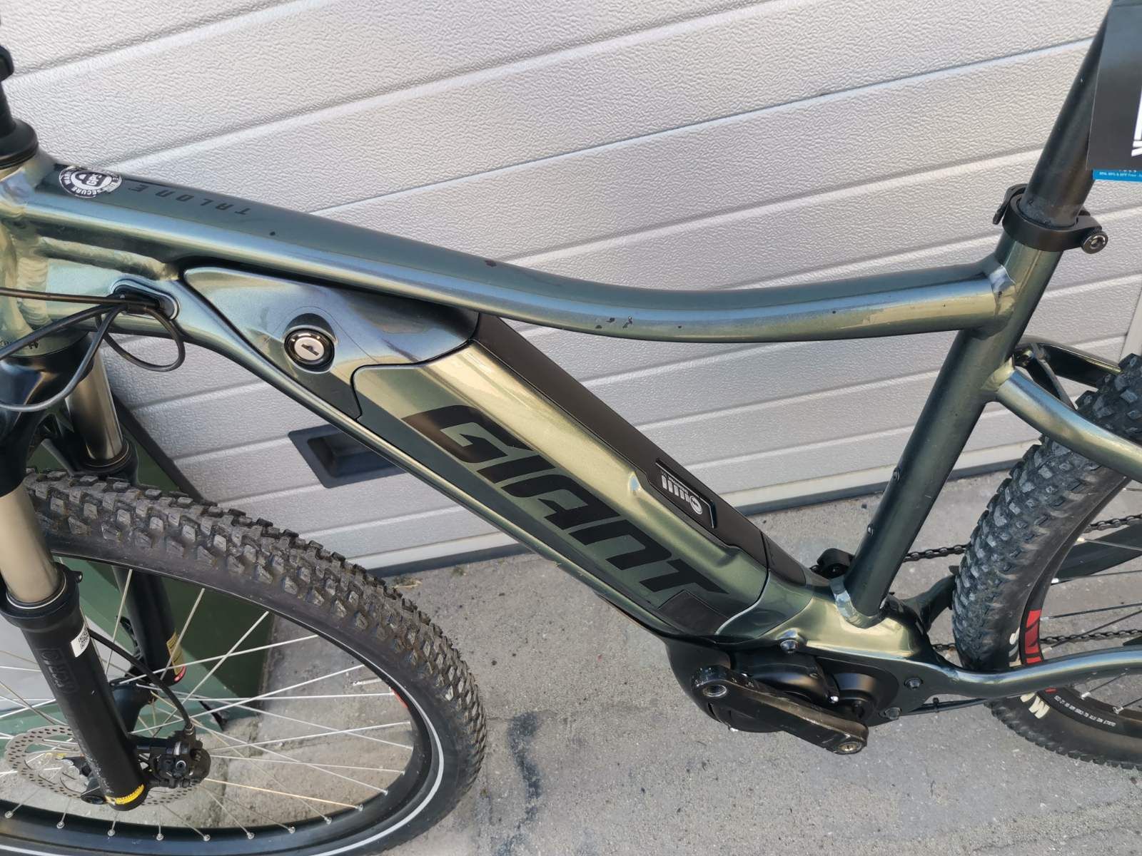 Rower Elektryczny Giant Talon