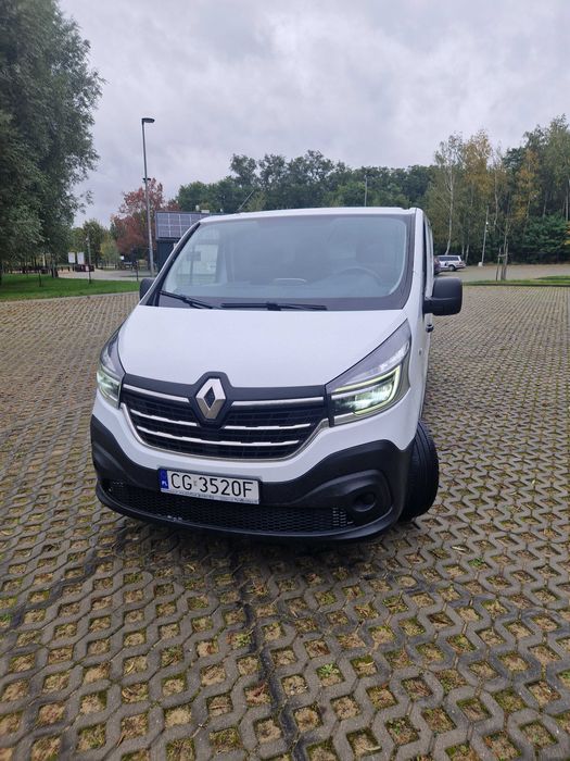 Renault Trafic 2,0 bezwypadkowy, pierwszy właściciel