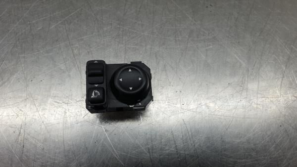 Comando de espelhos NISSAN Micra V (K14)