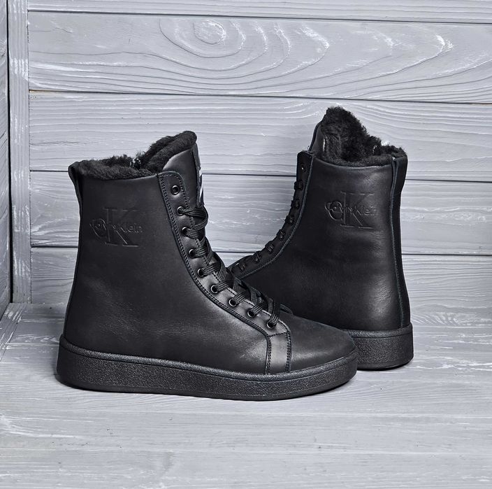 Кожаные женские  спортивные черные высокие ботики / кеды на змейке!!!